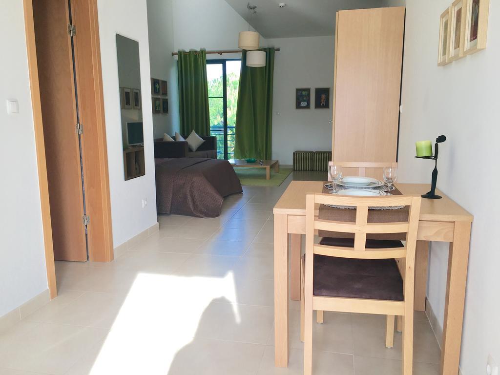 קינטה דו אנז'ו Sr Palmela Village Studios II מראה חיצוני תמונה